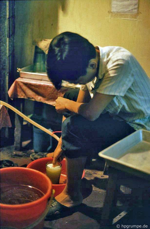 Bia hơi, Hà Nội 1993.